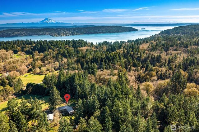 11918 SW 236th St, Vashon, WA 98070