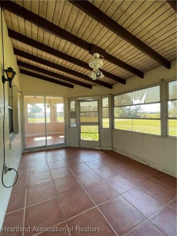 124 Oxford Road, Sebring, FL 33876