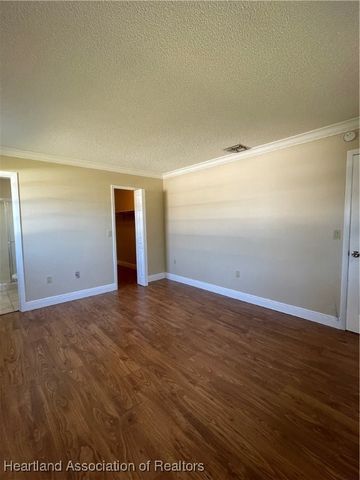 124 Oxford Road, Sebring, FL 33876