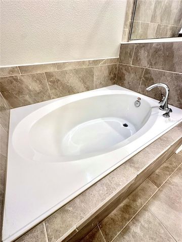 2658 WHITE ISLE LANE, Orlando, FL 32825