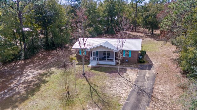 450 Roberts Drive, Defuniak Springs, FL 32433