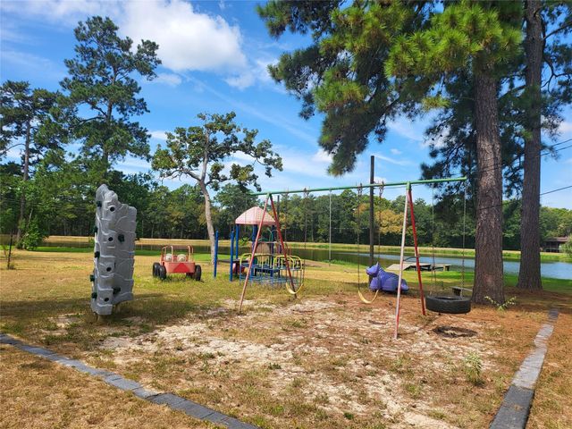 27055 Sandy Creek, Magnolia, TX 77355