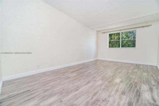 11425 NW 34th Pl, Sunrise, FL 33323