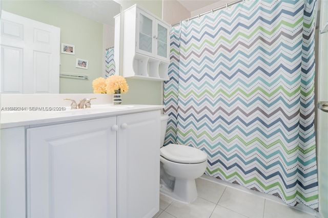 11425 NW 34th Pl, Sunrise, FL 33323