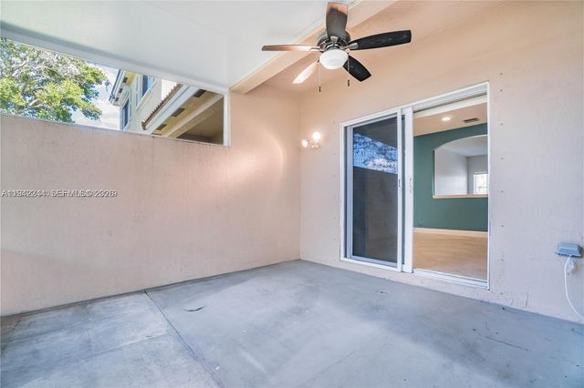 11425 NW 34th Pl, Sunrise, FL 33323