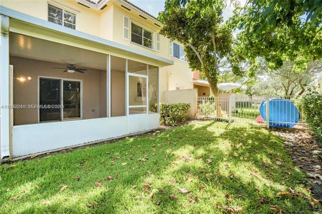 11425 NW 34th Pl, Sunrise, FL 33323