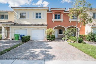 11425 NW 34th Pl, Sunrise, FL 33323