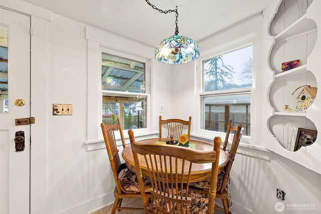 121 N Finch Creek Road, Hoodsport, WA 98548