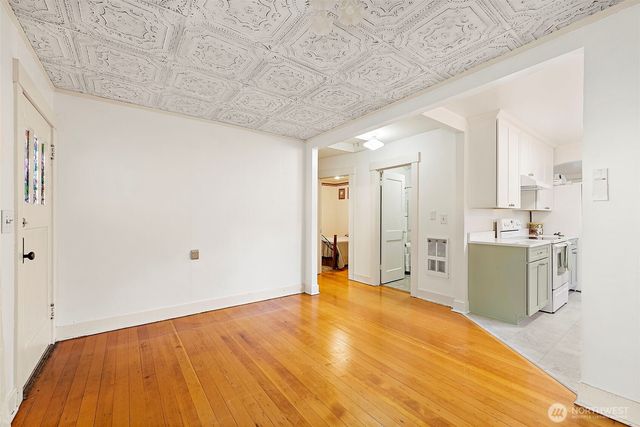 121 N Finch Creek Road, Hoodsport, WA 98548