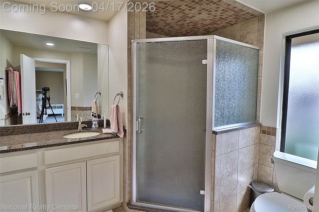 7309 Creek View Circle, West Bloomfield Charter Township, MI 48322