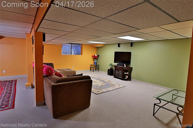 7309 Creek View Circle, West Bloomfield Charter Township, MI 48322