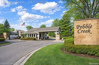 7309 Creek View Circle, West Bloomfield Charter Township, MI 48322