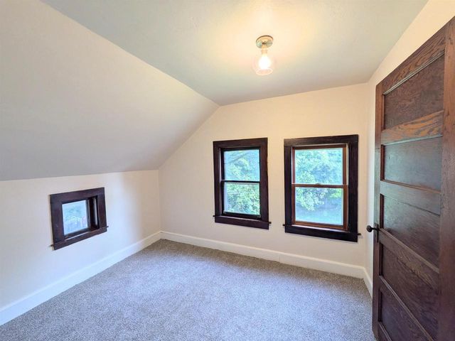 326 E SUMMER STREET, Appleton, WI 54911
