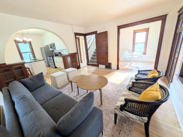 326 E SUMMER STREET, Appleton, WI 54911