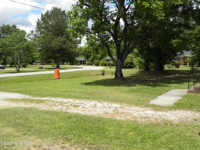 210 Russell Drive, Princeville, NC 27886