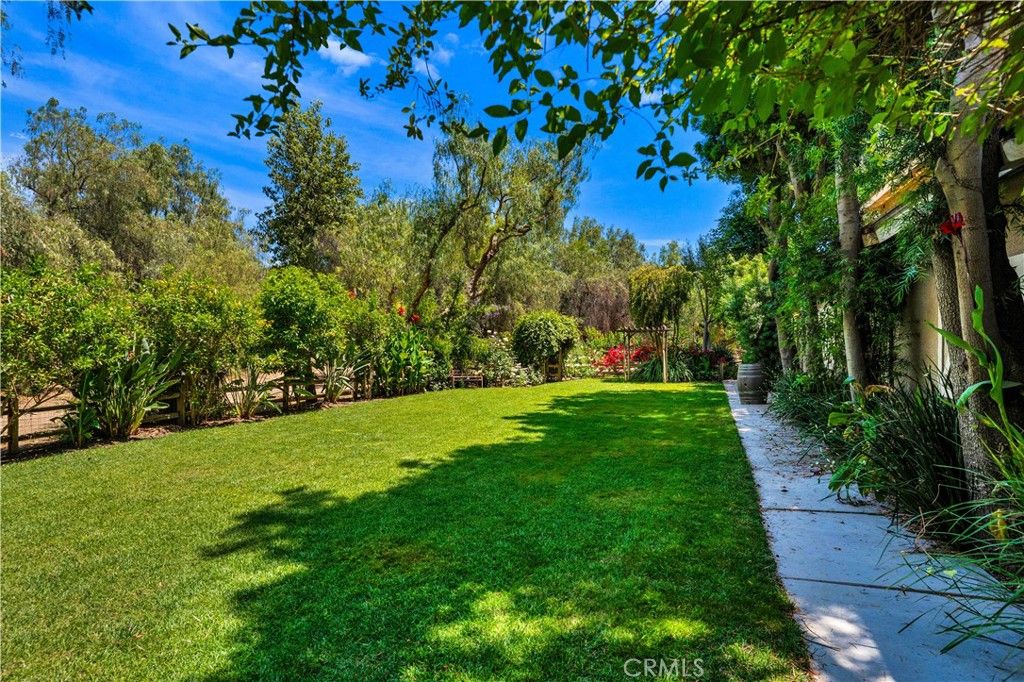 Image 10 of property listing at 31625 Ano Crest, Winchester, CA 92596
