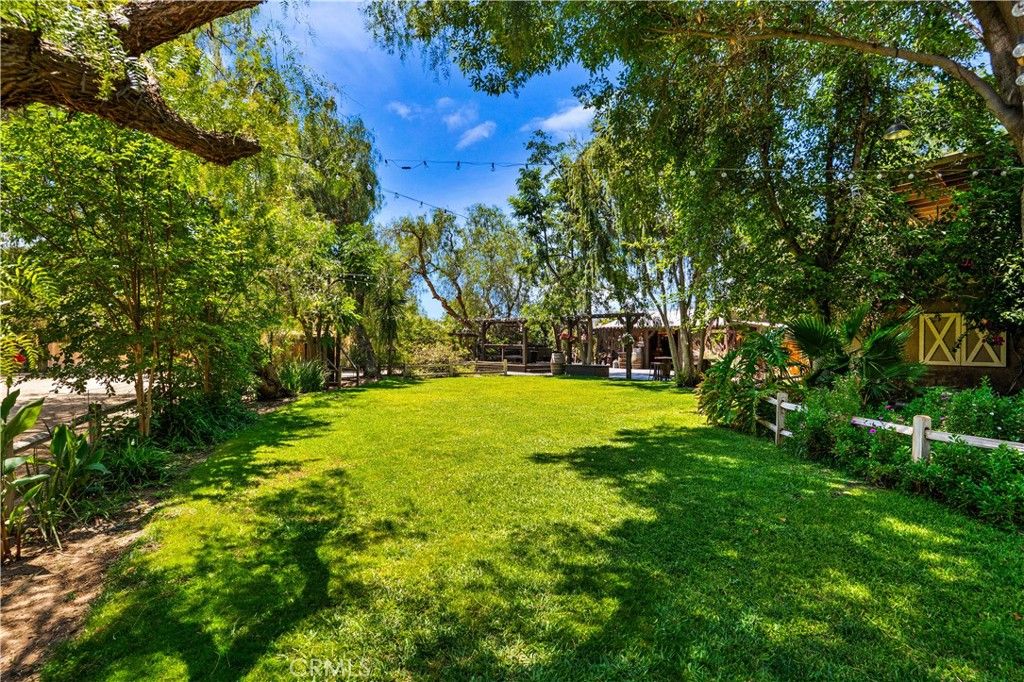 Image 12 of property listing at 31625 Ano Crest, Winchester, CA 92596