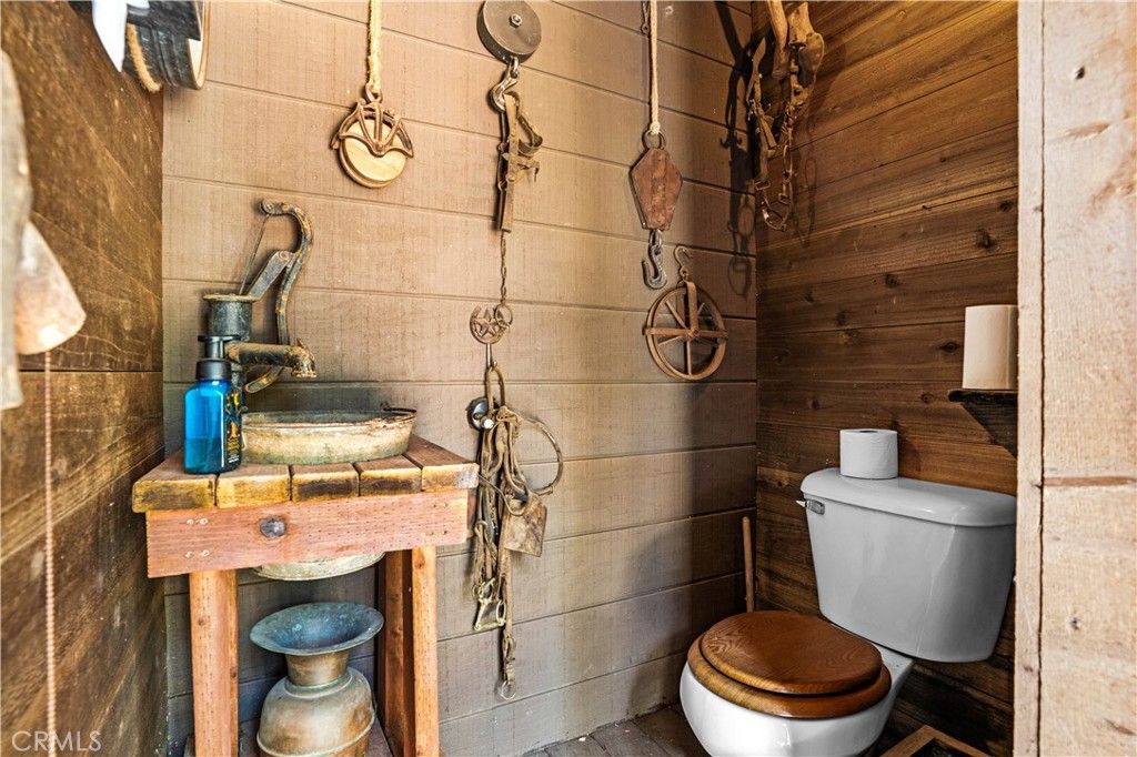 Image 31 of property listing at 31625 Ano Crest, Winchester, CA 92596