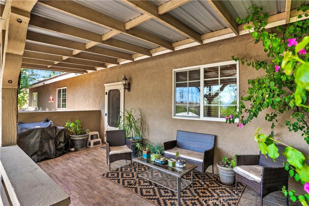 Image 33 of property listing at 31625 Ano Crest, Winchester, CA 92596