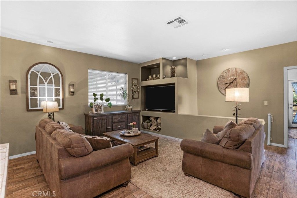 Image 35 of property listing at 31625 Ano Crest, Winchester, CA 92596
