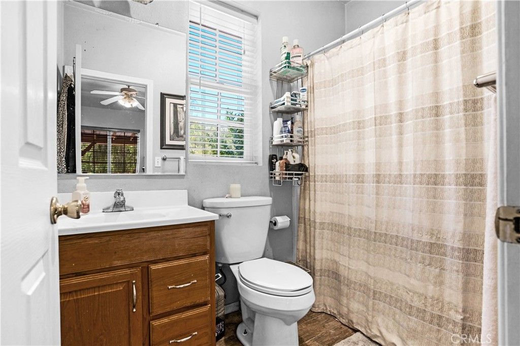 Image 41 of property listing at 31625 Ano Crest, Winchester, CA 92596