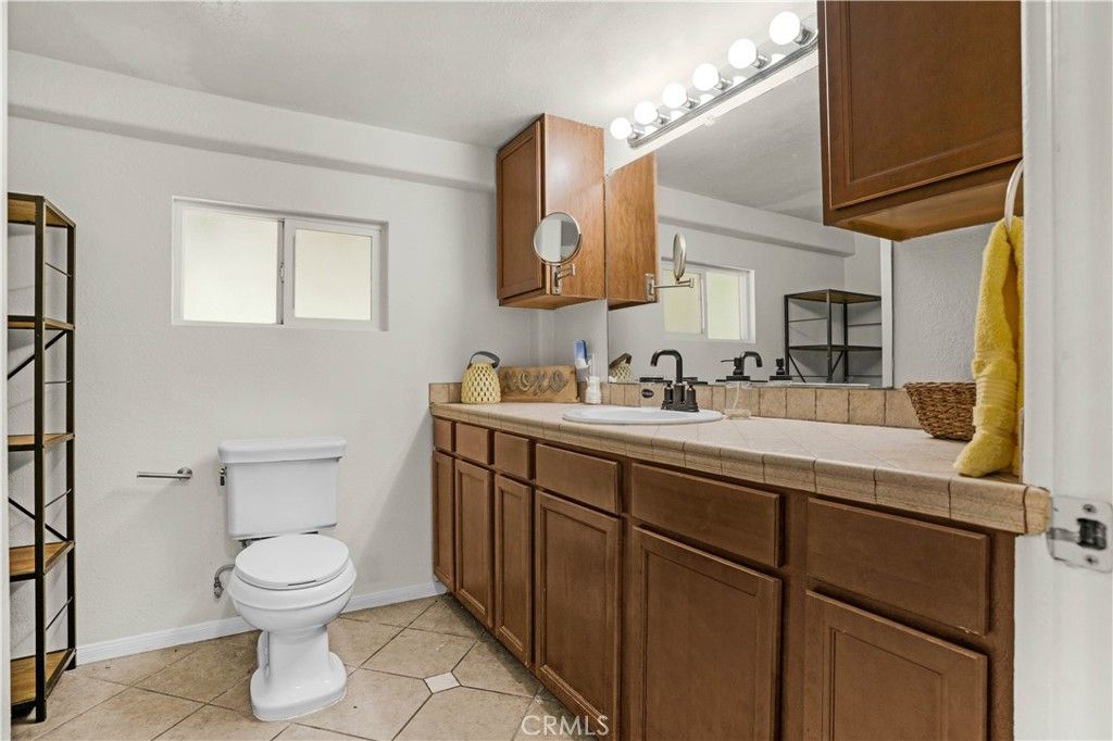 Image 59 of property listing at 31625 Ano Crest, Winchester, CA 92596