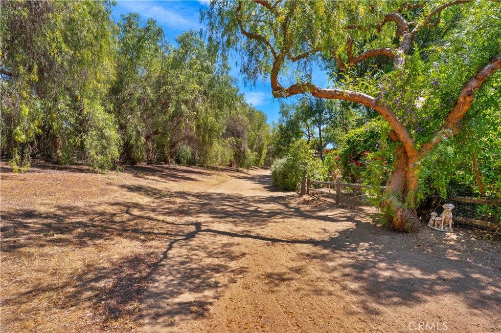 Image 65 of property listing at 31625 Ano Crest, Winchester, CA 92596