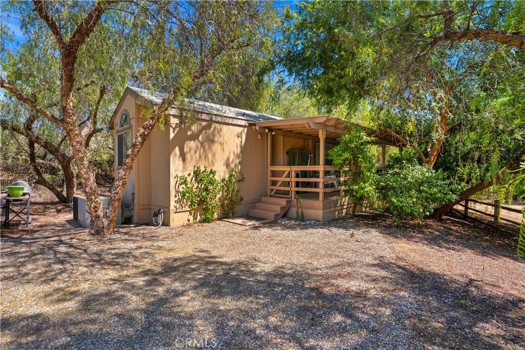 Image 67 of property listing at 31625 Ano Crest, Winchester, CA 92596