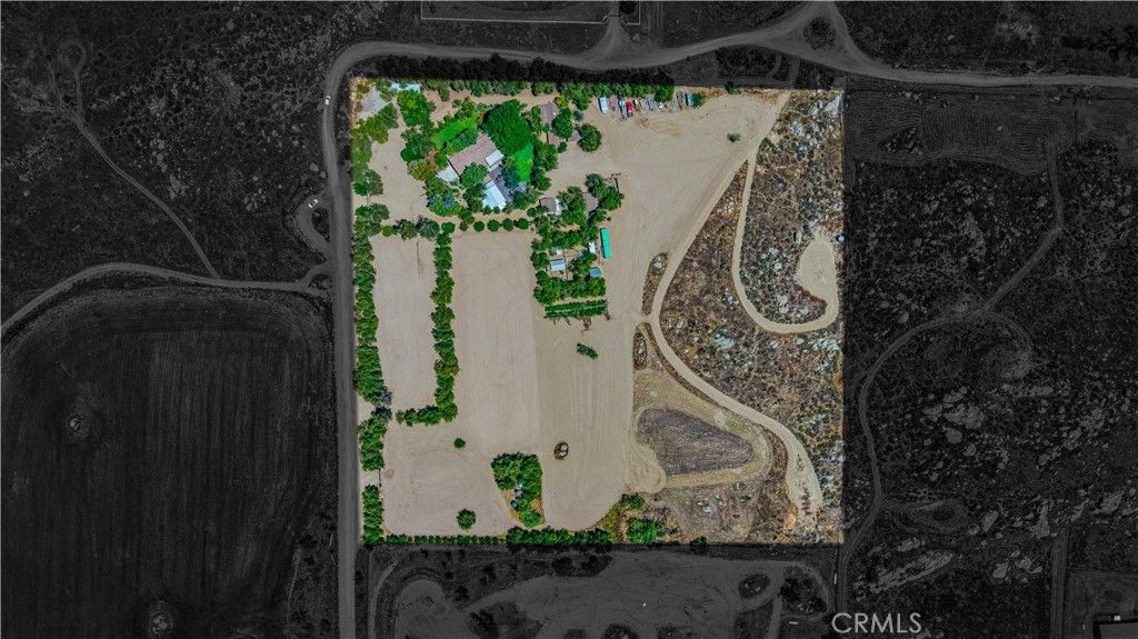 Image 73 of property listing at 31625 Ano Crest, Winchester, CA 92596
