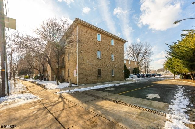 1250 N Broad St A1, Hillside Twp., NJ 07205