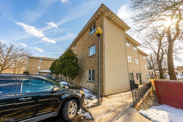 1250 N Broad St A1, Hillside Twp., NJ 07205