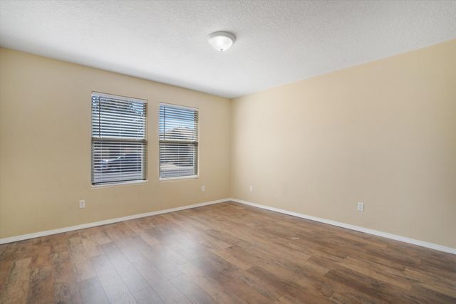 6823 LA ROCCA Road NW, Albuquerque, NM 87114