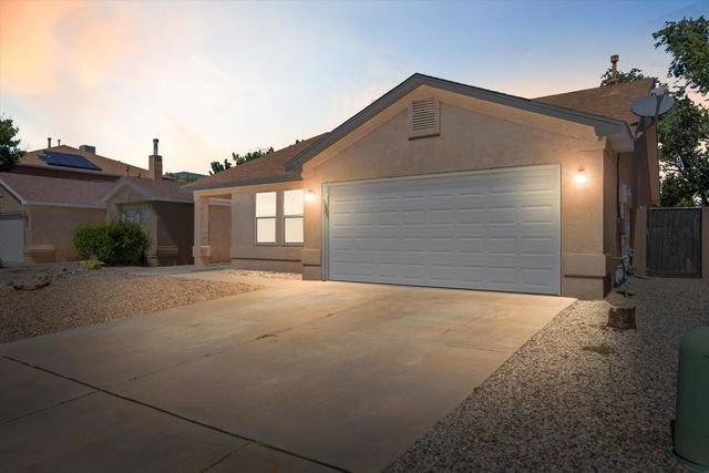 6823 LA ROCCA Road NW, Albuquerque, NM 87114