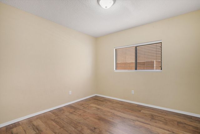 6823 LA ROCCA Road NW, Albuquerque, NM 87114