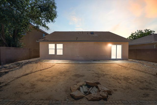 6823 LA ROCCA Road NW, Albuquerque, NM 87114