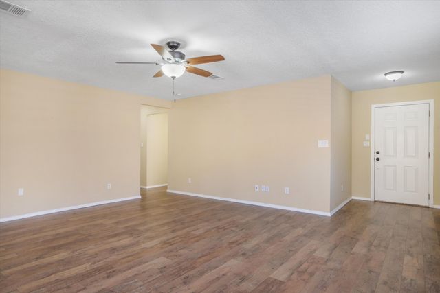 6823 LA ROCCA Road NW, Albuquerque, NM 87114