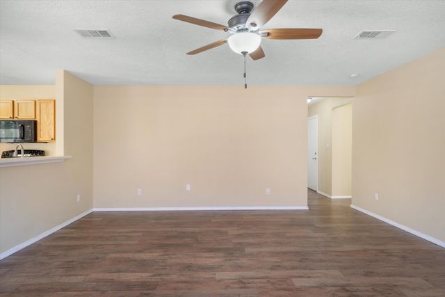 6823 LA ROCCA Road NW, Albuquerque, NM 87114