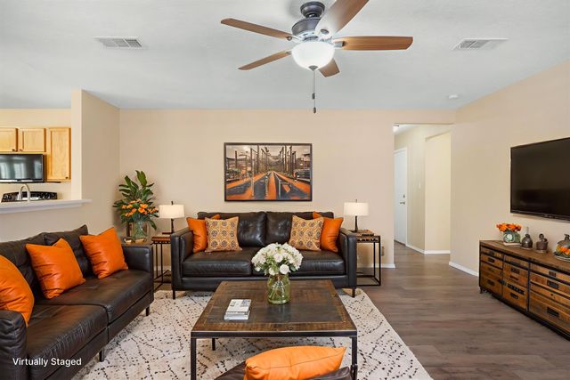 6823 LA ROCCA Road NW, Albuquerque, NM 87114