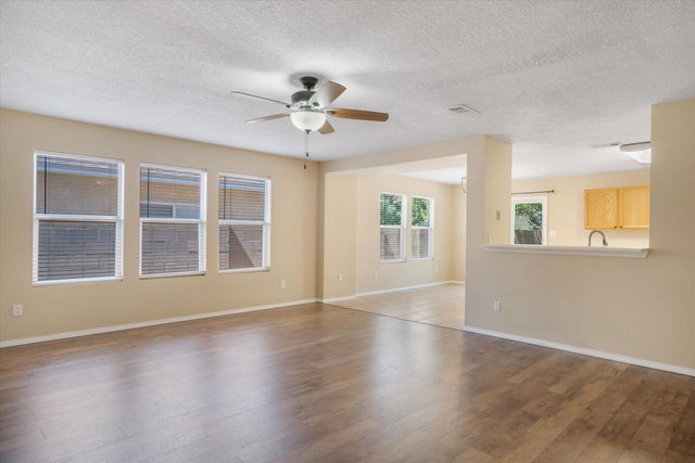 6823 LA ROCCA Road NW, Albuquerque, NM 87114