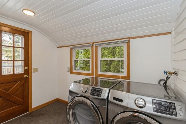 313 5th Avenue NW, Mt Vernon, IA 52314