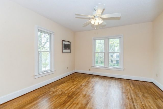 313 5th Avenue NW, Mt Vernon, IA 52314