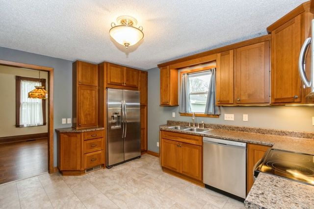 313 5th Avenue NW, Mt Vernon, IA 52314