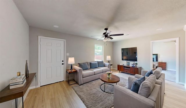3725 Childress Street, Fort Worth, TX 76119