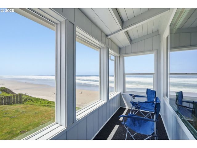 3549 Nw JETTY Ave, Lincoln City, OR 97367