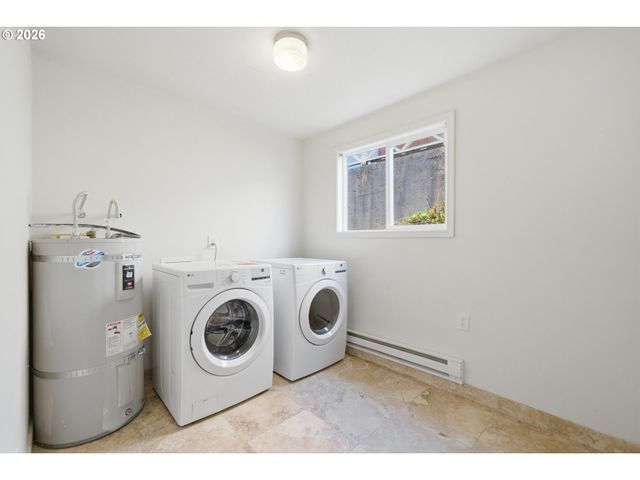 3549 Nw JETTY Ave, Lincoln City, OR 97367