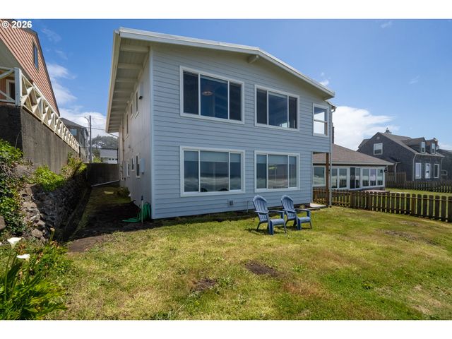 3549 Nw JETTY Ave, Lincoln City, OR 97367