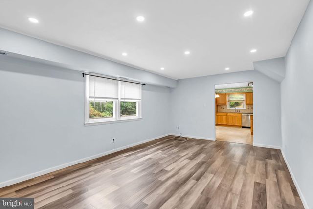153 WEBB RD, Absecon, NJ 08201