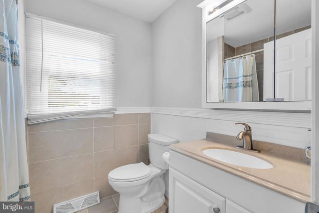 153 WEBB RD, Absecon, NJ 08201