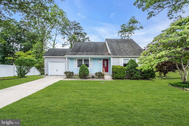 153 WEBB RD, Absecon, NJ 08201