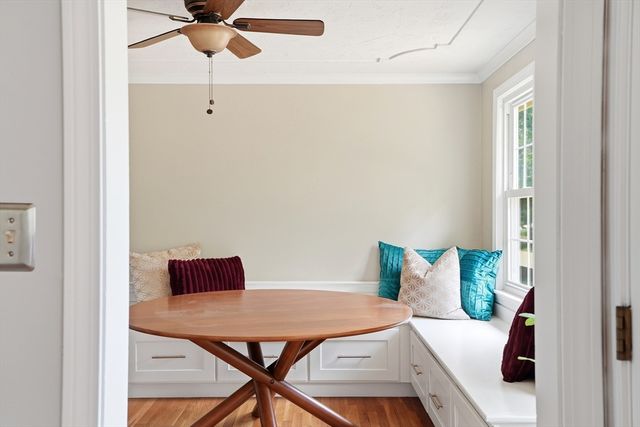 17 Hammer Hook Dr, Hanover, MA 02339